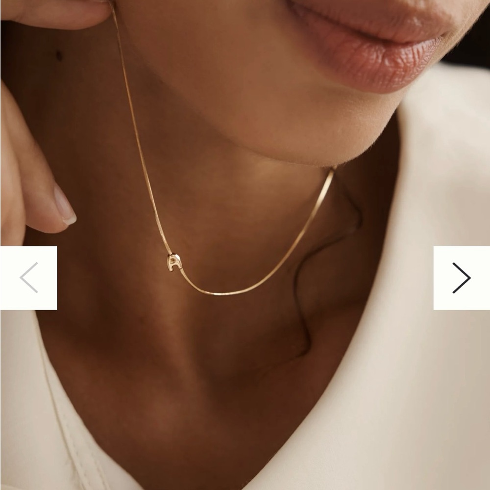 Anthropologie ‘N’ Barely There Bubble Monogram Necklace Gold